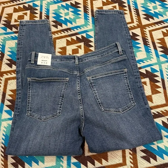 NWT Zara Sculpt High Rise Skinny Ankle Length jeans - Picture 3 of 6